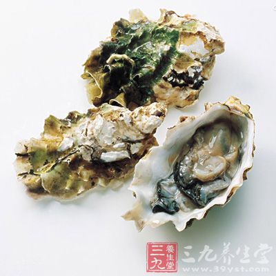 牡蛎又是补钙的最好食品，它含磷很丰富
