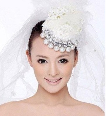 冬季娇滴滴艳丽韩式新娘造型 图老师