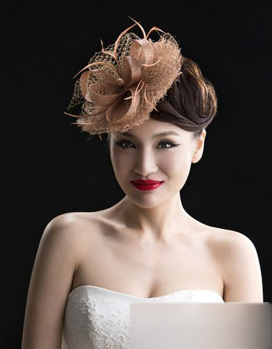 2013新娘发型趋势 演绎复古与摩登的时尚情怀