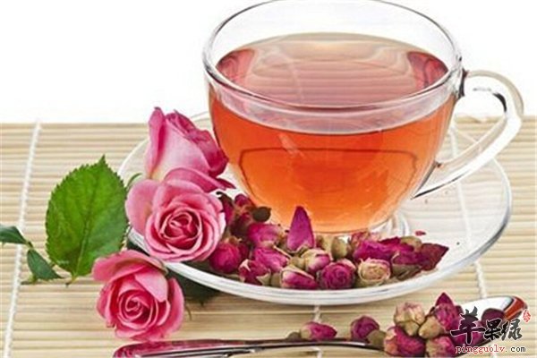 女人如玫瑰般美丽 常喝玫瑰花茶美容又调经