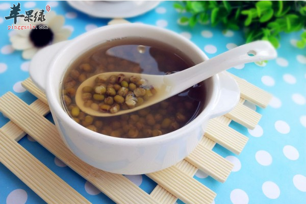 绿豆汤不仅仅是降火气 安神解毒新陈代谢