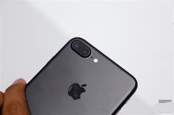 苹果iPhone7 Plus摄像头