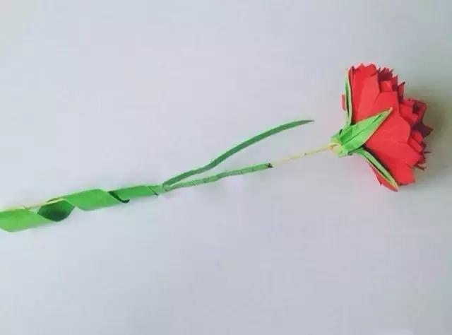 手工折纸教程 康乃馨送给妈妈的花