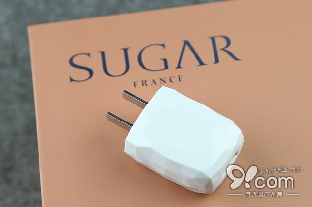 科技融合时尚 SUGAR S超薄手机开箱图赏