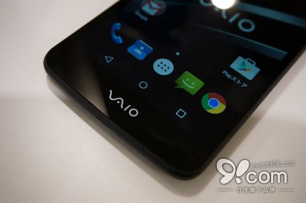 外形酷似Nexus 4 VAIO VA-10J手机上手试玩