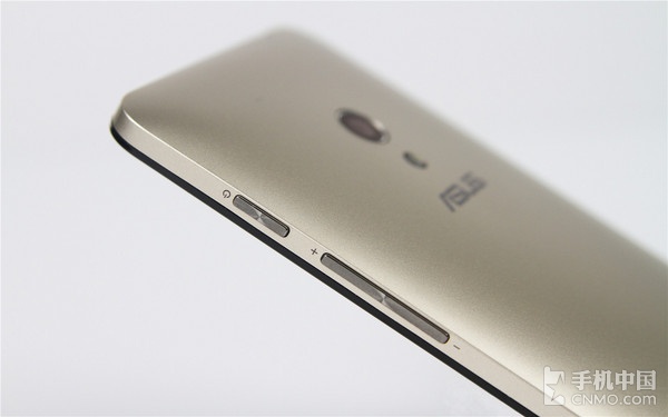 灵敏触控多彩壳 4G版华硕ZenFone 5评测第5张图