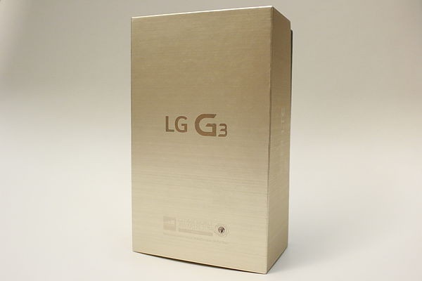 5.5英寸2K旗舰机 LG G3手机白色款开箱图