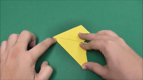 超简单的五角星折纸方法