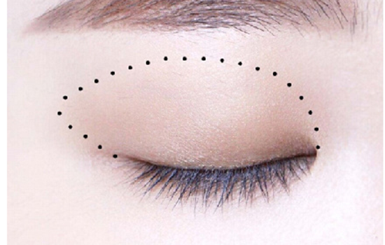 单眼皮日常眼妆的画法图解步骤
