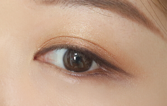 棕色眼线怎么画 棕色眼线的画法