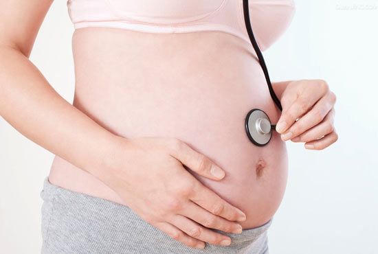 怀孕初期有什么症状：贪吃或厌食