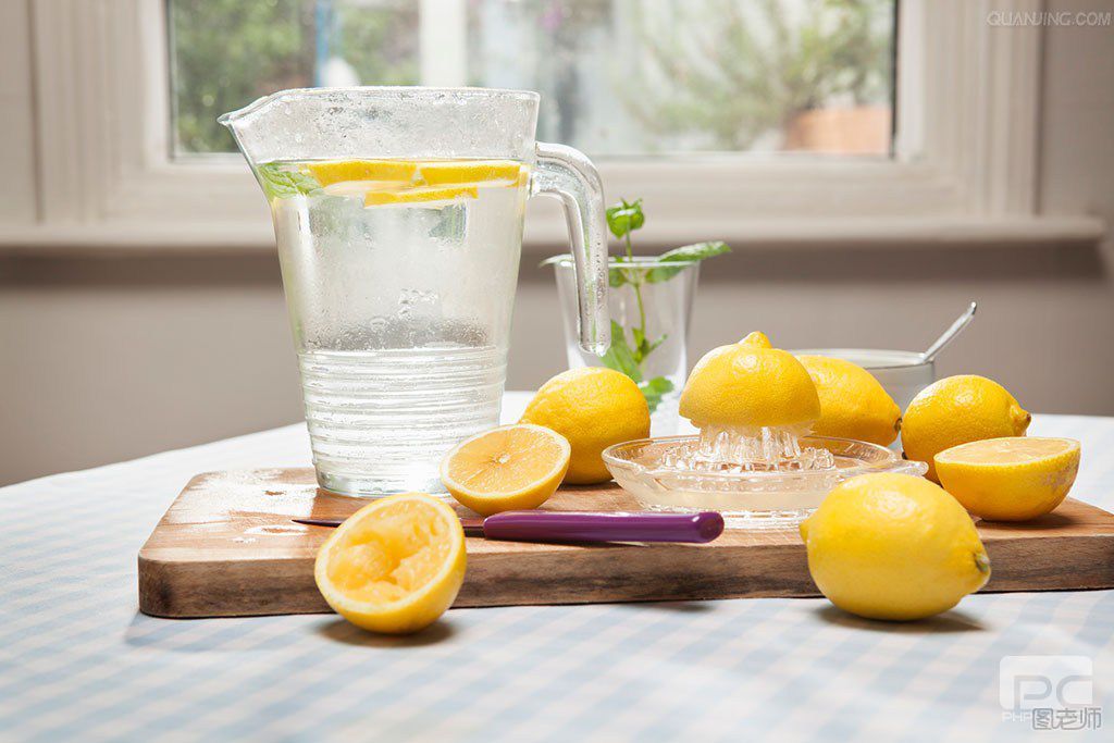 柠檬蜂蜜水的功效