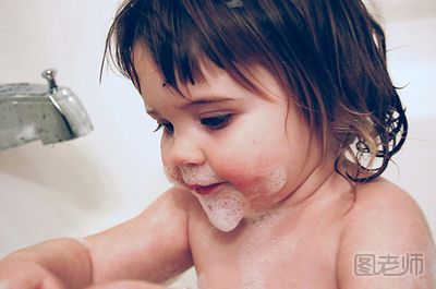 婴儿面部湿疹怎么办？