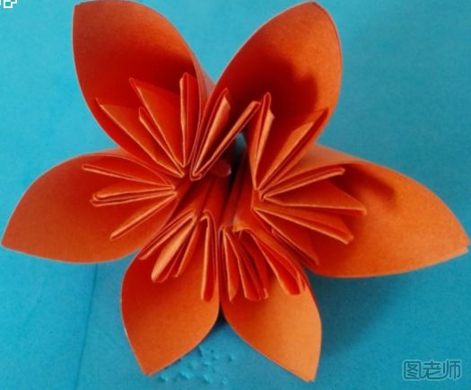 亮的折纸花怎么制作 折纸花的制作教程
