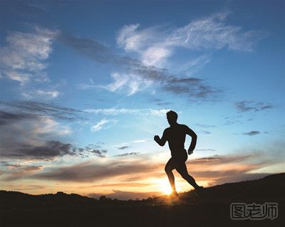  跑步有助于长高的原因是什么 跑步能促进长高吗