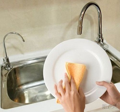 洗碗的小技巧有哪些 有哪些关于洗碗的小技巧