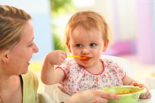 宝宝含饭不下咽的坏处 宝宝含饭不下咽的危害有哪些