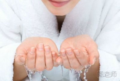 正确的洗脸步骤是什么 如何正确的洗脸