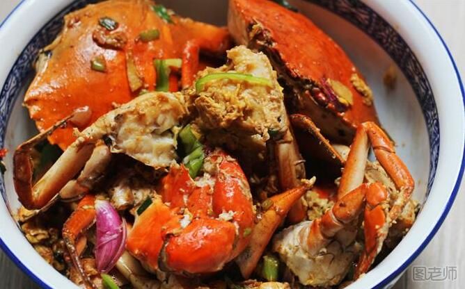吃螃蟹要搭配什么 螃蟹和什么食物搭配吃最好