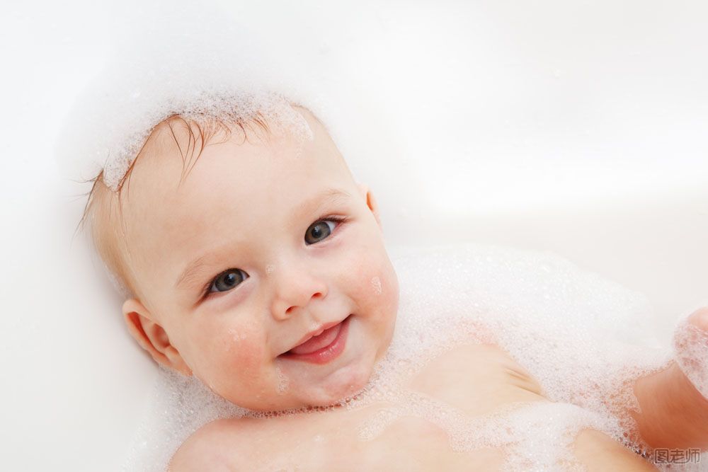 宝宝洗澡注意事项 宝宝洗澡需要注意什么