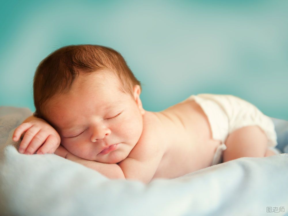 新生儿肚脐异常有什么症状 新生儿肚脐异常的表现