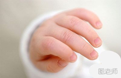 怎么给宝宝剪指甲 给宝宝剪指甲的具体步骤