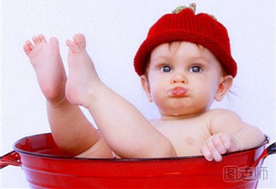婴儿洗澡后可以打预防针吗 这几种情况下不要给婴儿洗澡