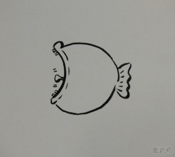咆哮的小鱼彩绘画画法 小鱼彩绘画图解教程