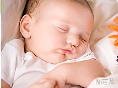 宝宝睡不好觉是怎么回事 宝宝睡不好觉的原因有哪些