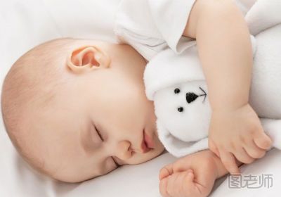 为什么宝宝睡觉爱踢被子 宝宝睡觉踢被子怎么办