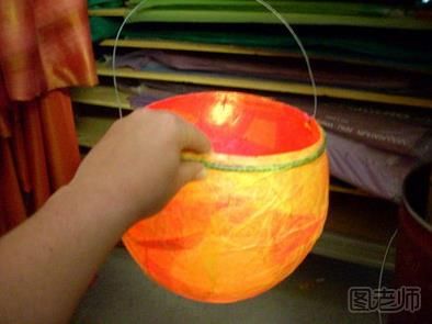 手工灯笼制作教程图解 DIY气球灯笼视频教学