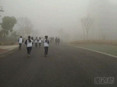 雾霾天气怎么呼吸最健康 雾霾天气怎么呼吸养肺