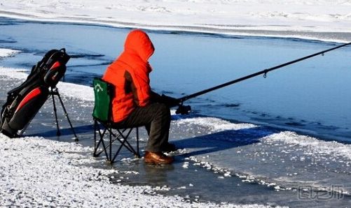 冬季钓鱼钓位选择