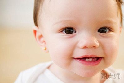 宝宝什么时候开始长牙 宝宝长牙要注意什么