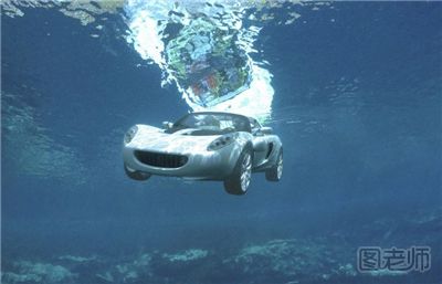 汽车掉进水里怎么自救