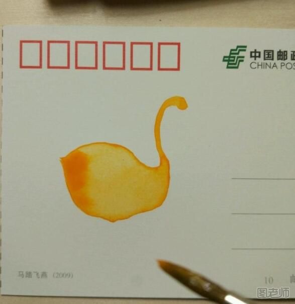如何用明信片手绘一只可爱的小鸟
