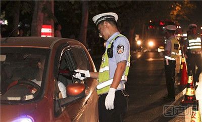 七旬老太夜间散步遭遇酒驾司机撞倒后身亡 酒驾的危害有哪些