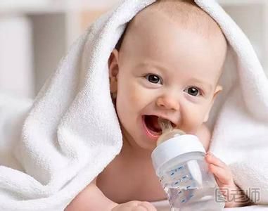 宝宝不爱喝水怎么办？教你让宝宝爱上喝水的方法