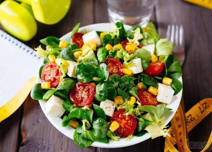 蔬菜沙拉减肥应该怎么吃