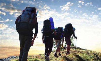 湘潭4名大学生武功山爬山迷路 春季爬山时要注意什么