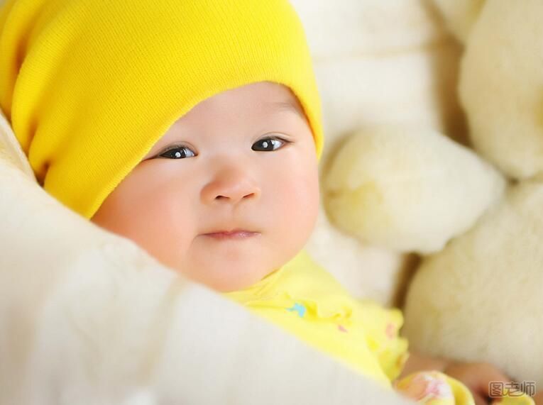 新生儿鼻塞是什么原因 新生儿鼻塞怎么办