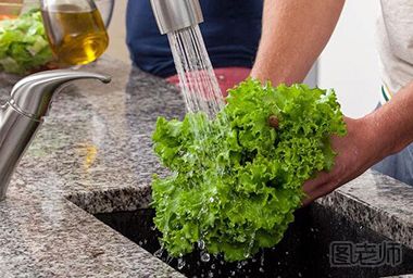怎样洗菜农药更少 有哪些洗菜的方法