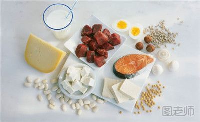 蛋白质减肥法有什么危害 蛋白质每天吃多少合适