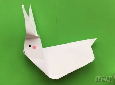 简单小白兔折纸方法 
