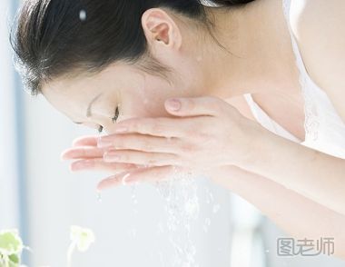 想美白怎么洗脸 四种变白的洗脸方式