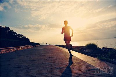 跑步猝死是什么原因？怎样预防跑步猝死