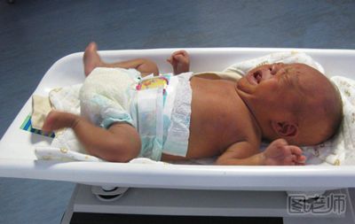 新生儿低体重的原因 新生儿体重低下怎么办