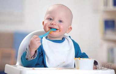 家长别盲目补钙 宝宝出牙晚有多种原因 