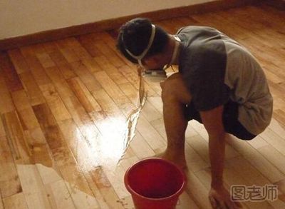 木板损坏怎么修补 木地板修补的方法