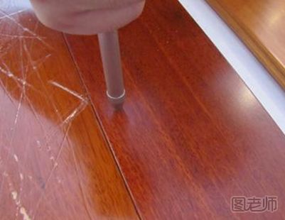 木板损坏怎么修补 木地板修补的方法